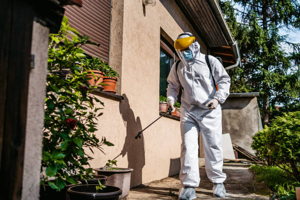 Best Commercial Pest Control Services  in Athens, MI